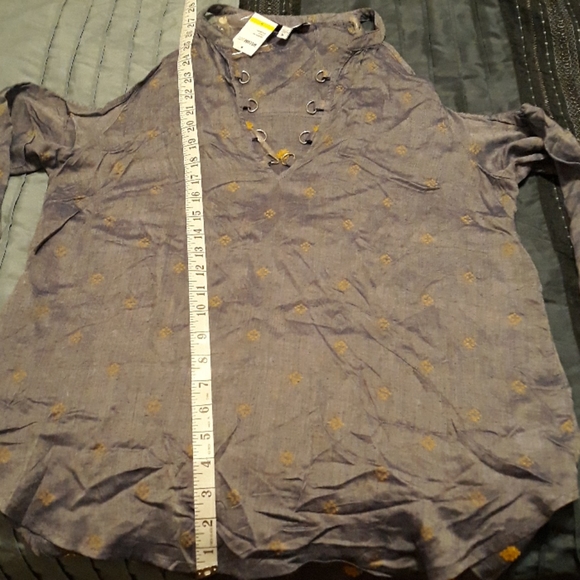 William Rast shirt - Picture 3 of 7